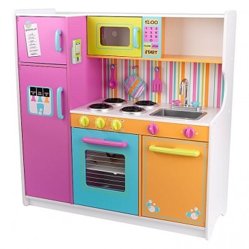 Deluxe Big and Bright Kitchen by Kidkraft