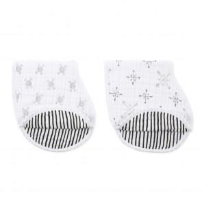 Lovestruck 2-pack Classic Burpy Bibs by Adan and Anais