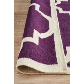 Nomad 23 Aubergine Runner by Rug Culture