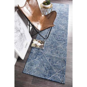 Oasis 457 Navy Runner by Rug Culture